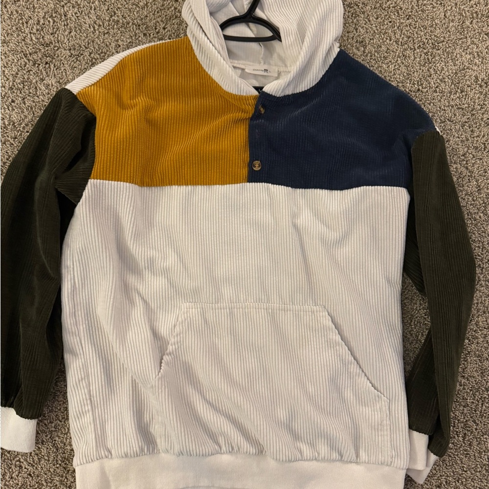 Hooded sweater